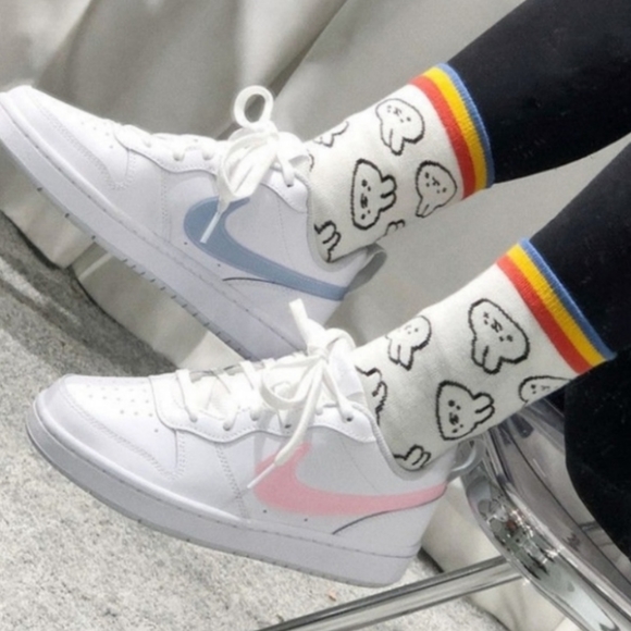 Sold..NEW Nike court borough - Picture 2 of 4